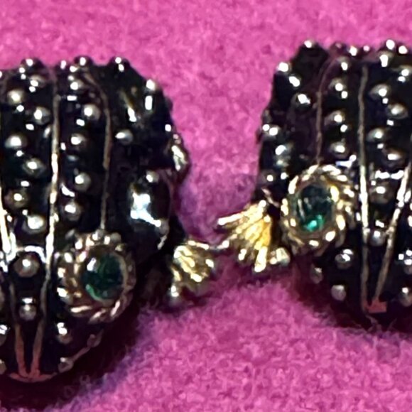 Vintage Ciner Frog Clip-On Earrings With Green Crystal Eyes & Gold Accents 1 Inc - Picture 1 of 3